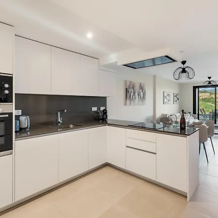 2 Bedroom With Spectacular Views In Hercesa Calanova Golf Apartment *