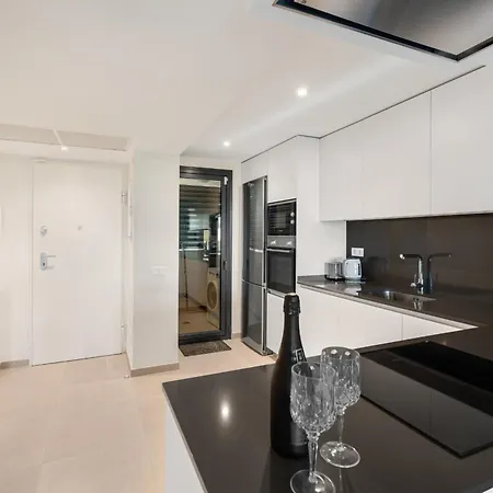 2 Bedroom With Spectacular Views In Hercesa Calanova Golf Malaga